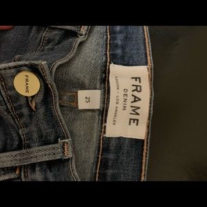 Frame Skinny Jeans!